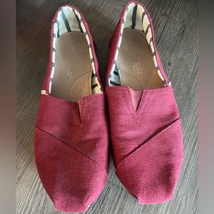 TOMS Classic Women’s 8.5 Flat - Red